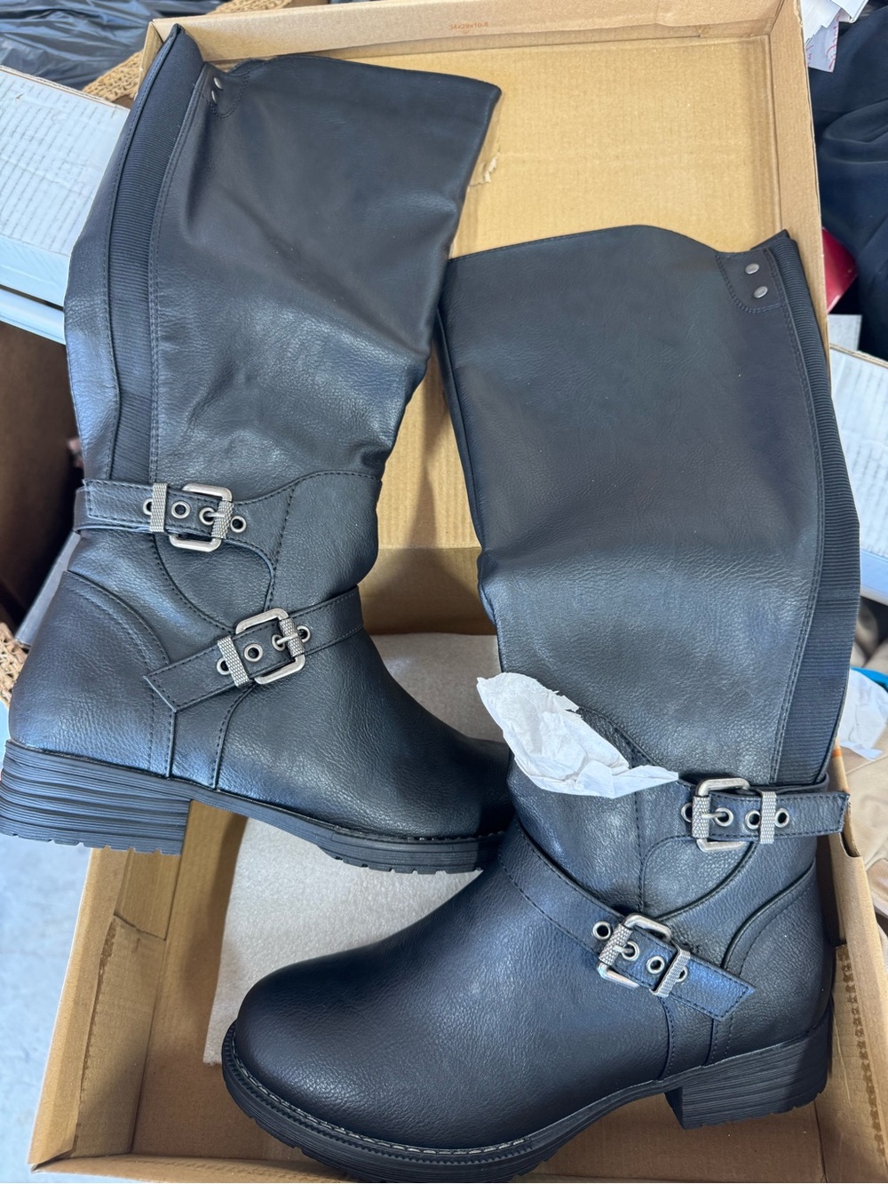 GLOBALWIN Women's 21YY10 Black Knee High Fashion Boots 9 Vegan Leather - Picture 3 of 8